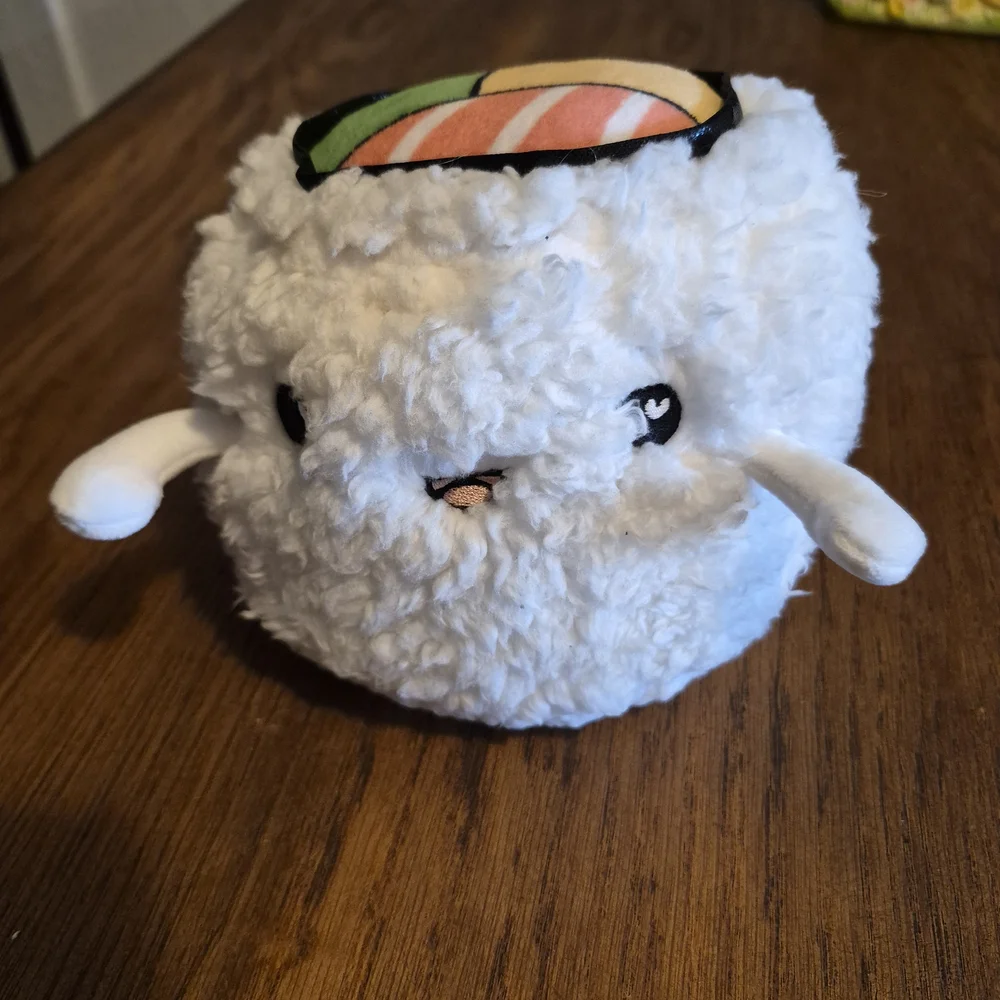 A Cute & Cuddly Sushi Foodie Plush Toy Stuffed Animal Kellytoy 5 Inch EUC